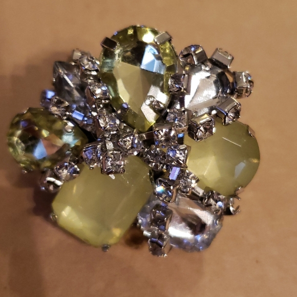 5 Rings - Picture 6 of 9